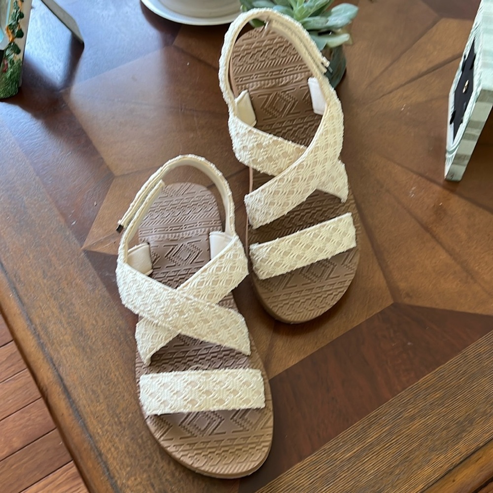 Size 9 Sandals